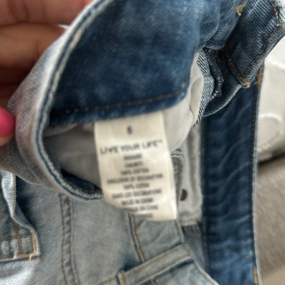 American Eagle Denim distressed skirt - Picture 5 of 7